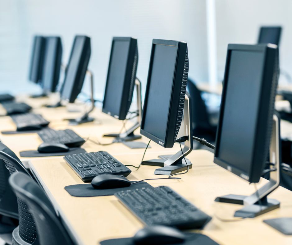 Ordenadores para Ucrania